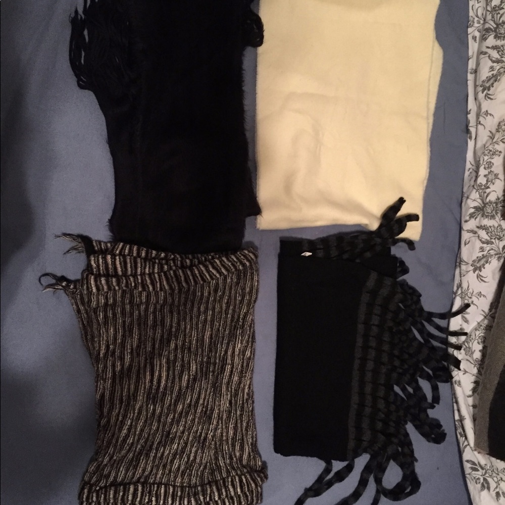 Winter Scarfs Bundle - image 1